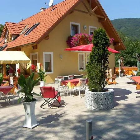 Gaestehaus Zur Schoenen Aussicht * Spitz an der Donau