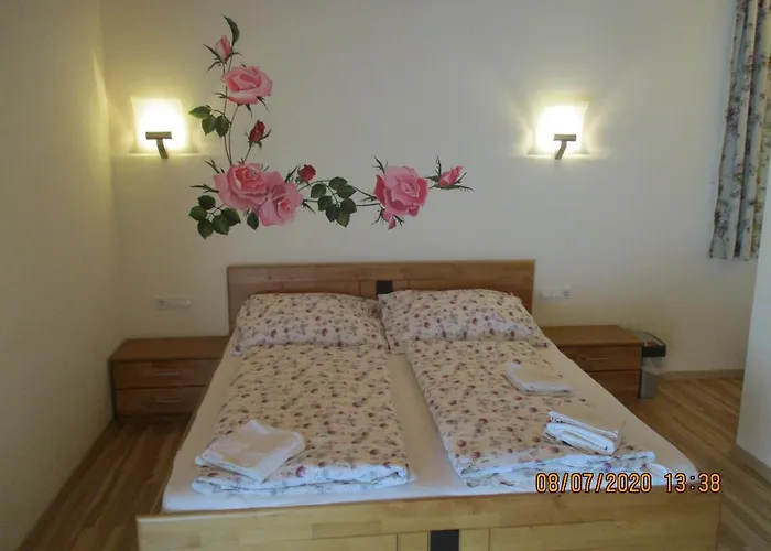 Gaestehaus Zur Schoenen Aussicht